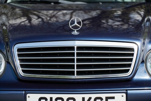 1998 Mercedes-Benz CLK230 Kompressor Cabriolet W208 For Sale (picture 64 of 149)