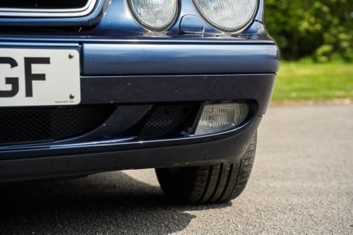 1998 Mercedes-Benz CLK230 Kompressor Cabriolet W208 For Sale (picture 65 of 149)