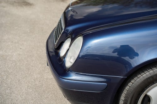 1998 Mercedes-Benz CLK230 Kompressor Cabriolet W208 For Sale (picture 68 of 149)