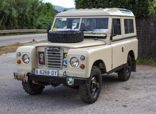 1980 Land Rover Santana Series III 88” For Sale (picture 3 of 40)