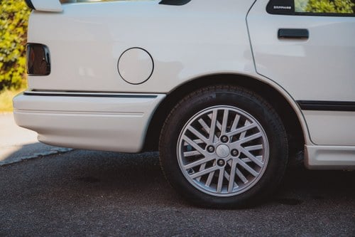 1990 Ford Sierra Sapphire RS Cosworth 4x4 For Sale (picture 10 of 209)