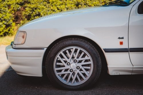 1990 Ford Sierra Sapphire RS Cosworth 4x4 For Sale (picture 12 of 209)