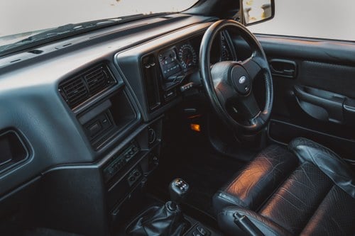 1990 Ford Sierra Sapphire RS Cosworth 4x4 For Sale (picture 39 of 209)