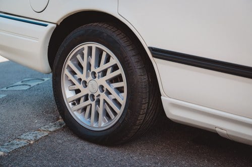 1990 Ford Sierra Sapphire RS Cosworth 4x4 For Sale (picture 101 of 209)