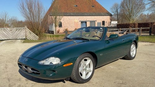1997 Jaguar XK8 Convertible LHD X100 For Sale (picture 2 of 69)