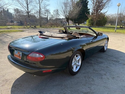 1997 Jaguar XK8 Convertible LHD X100 For Sale (picture 5 of 69)