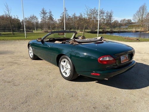 1997 Jaguar XK8 Convertible LHD X100 For Sale (picture 6 of 69)
