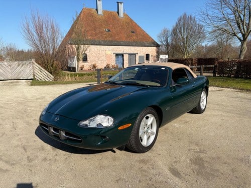 1997 Jaguar XK8 Convertible LHD X100 For Sale (picture 10 of 69)