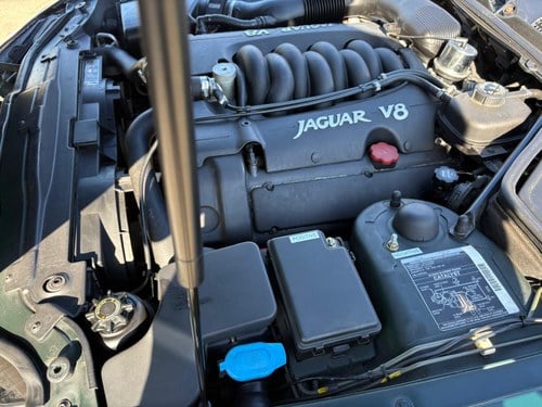1997 Jaguar XK8 Convertible LHD X100 For Sale (picture 43 of 69)