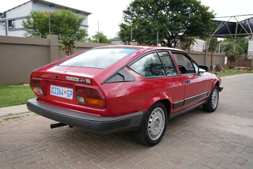 1983 Alfa Romeo GTV 2.0 For Sale (picture 18 of 45)