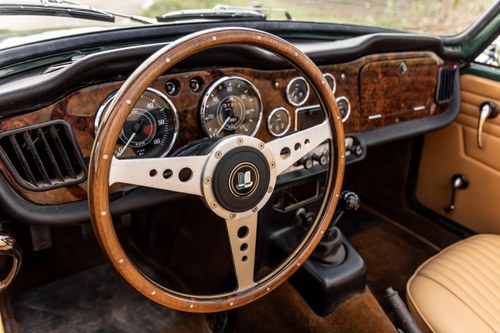 1967 Triumph TR4A IRS à venda (imagem 14 de 52)