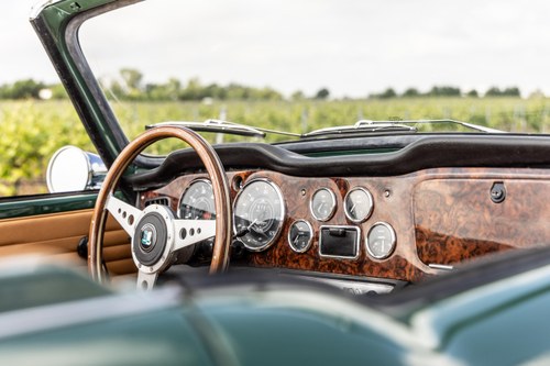 1967 Triumph TR4A IRS à venda (imagem 20 de 52)
