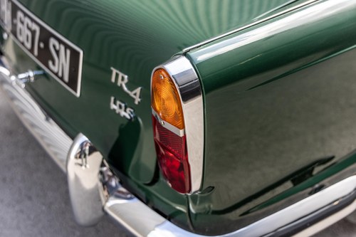 1967 Triumph TR4A IRS à venda (imagem 43 de 52)