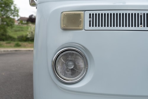 1975 Volkswagen Type 2 Bay Window Single-Cab Pick-up à venda (imagem 40 de 83)