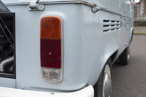 1975 Volkswagen Type 2 Bay Window Single-Cab Pick-up à venda (imagem 41 de 83)