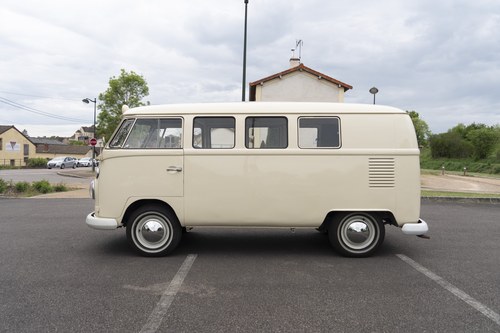 1967 Volkswagen T1 Ambulance till salu (bild 4 av 89)