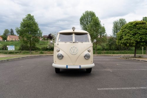 1967 Volkswagen T1 Ambulance till salu (bild 2 av 89)