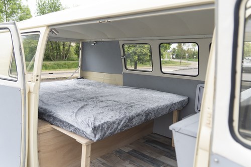 1967 Volkswagen T1 Ambulance till salu (bild 39 av 89)