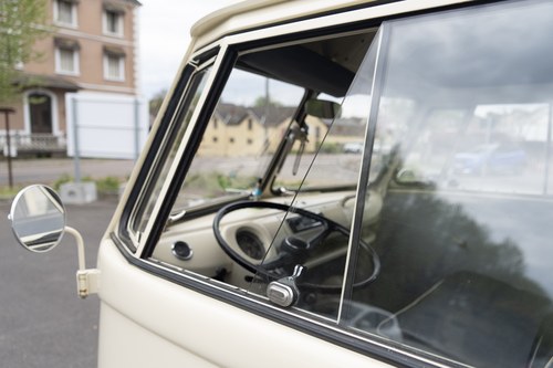 1967 Volkswagen T1 Ambulance till salu (bild 13 av 89)