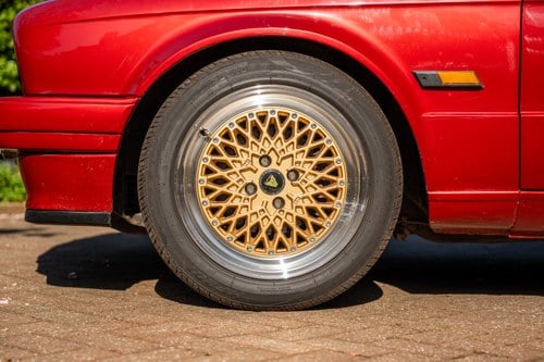 1991 BMW 320i Auto E30 à venda (imagem 18 de 133)