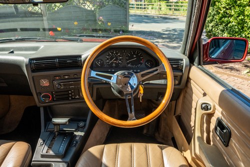1991 BMW 320i Auto E30 à venda (imagem 24 de 133)