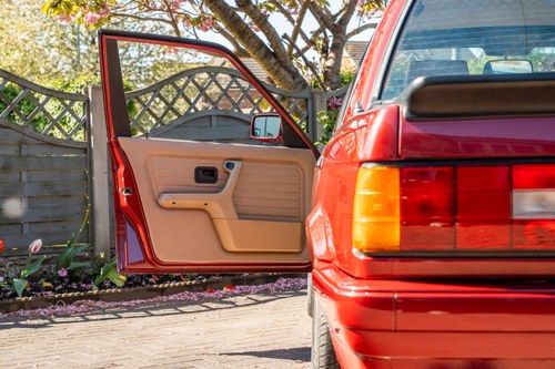 1991 BMW 320i Auto E30 à venda (imagem 66 de 133)