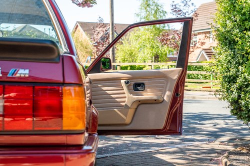 1991 BMW 320i Auto E30 à venda (imagem 67 de 133)