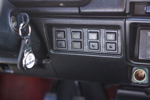 1989 Suzuki Swift 1.3 GTi zum Verkauf (Bild 21 von 46)