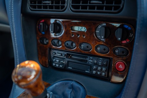 1995 Aston Martin DB7 Coupe Manual For Sale (picture 49 of 170)