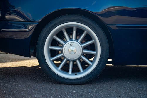 1995 Aston Martin DB7 Coupe Manual For Sale (picture 86 of 170)