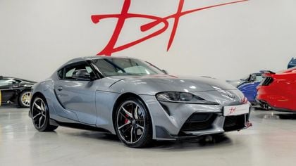 Toyota Supra J29/DB