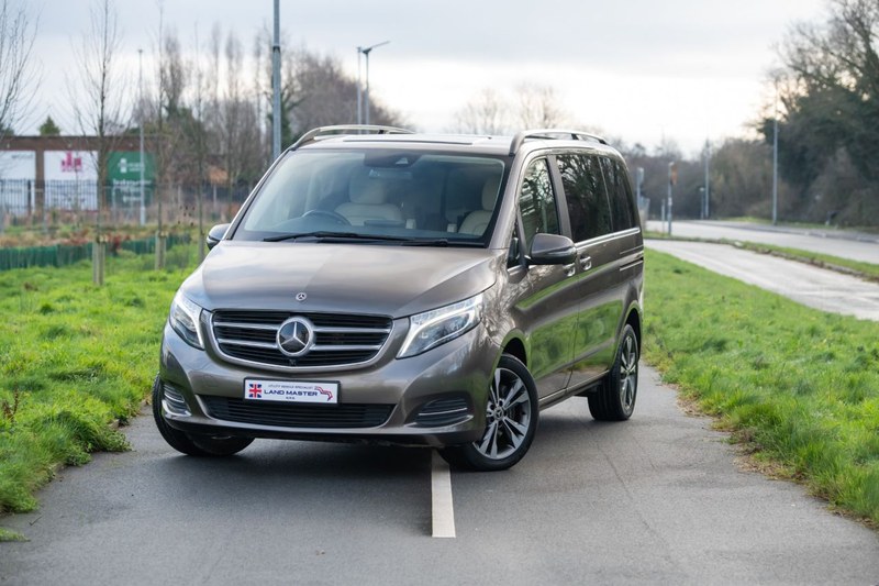 2018 Mercedes V Class - 2 2018 Mercedes V Class - 2
