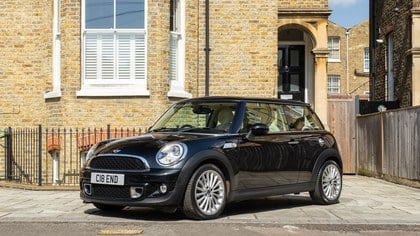 Mini Hatchback Cooper S Goodwood Edition