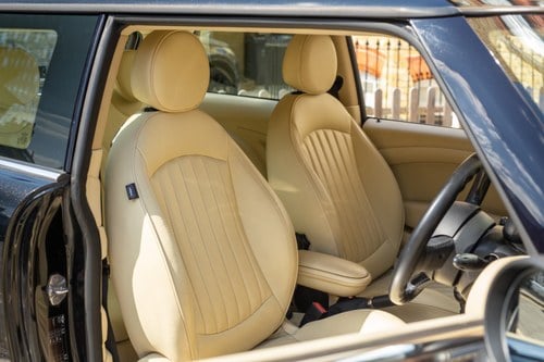 2013 MINI Cooper S Inspired by Goodwood For Sale (picture 14 of 129)