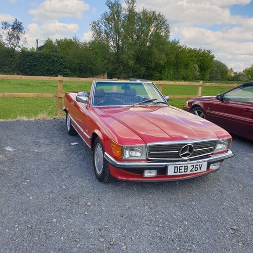 1986 Mercedes-Benz 300SL R107 For Sale (picture 5 of 175)