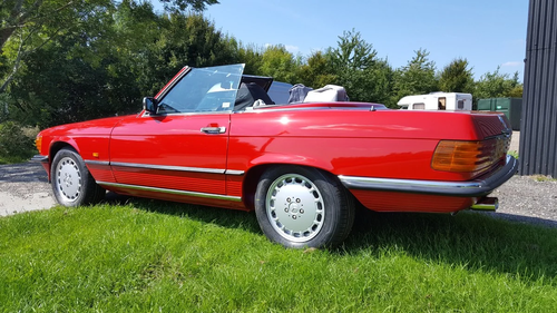 1986 Mercedes-Benz 300SL R107 For Sale (picture 23 of 175)