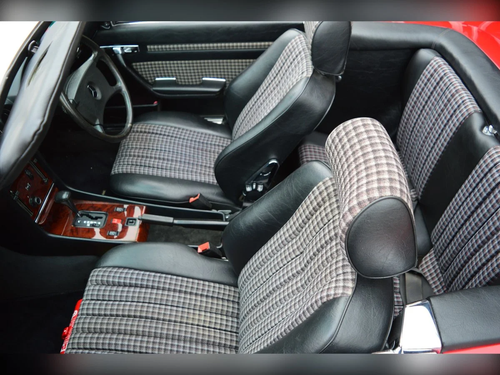 1986 Mercedes-Benz 300SL R107 For Sale (picture 39 of 175)