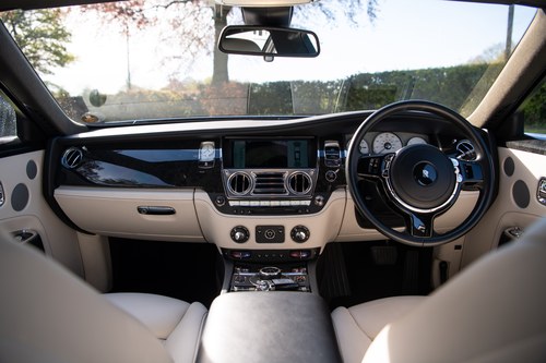 2014 Rolls-Royce Ghost Series II 6.6L V12 - 17k Miles For Sale (picture 38 of 172)