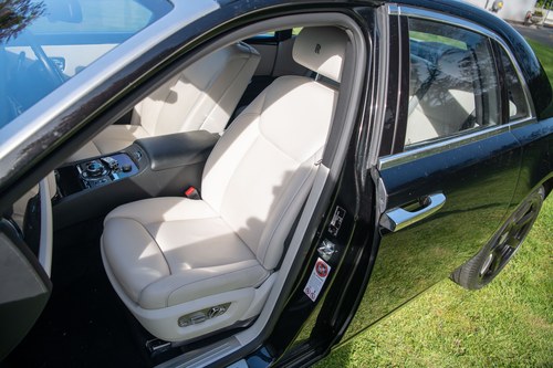 2014 Rolls-Royce Ghost Series II 6.6L V12 - 17k Miles For Sale (picture 61 of 172)