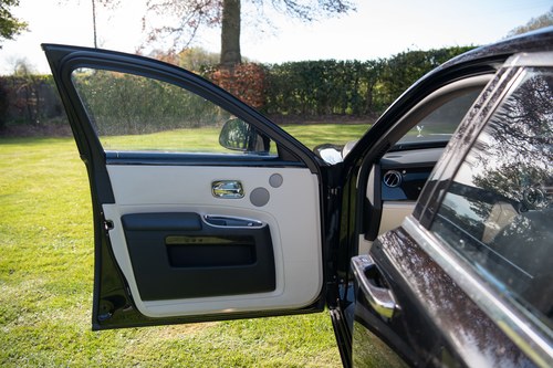2014 Rolls-Royce Ghost Series II 6.6L V12 - 17k Miles For Sale (picture 90 of 172)