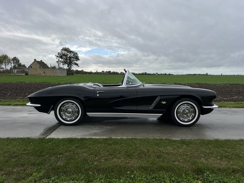 1962 Chevrolet Corvette C1 327CI 5.4L V8 For Sale (picture 7 of 214)