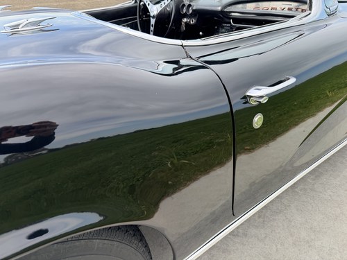 1962 Chevrolet Corvette C1 327CI 5.4L V8 For Sale (picture 123 of 214)