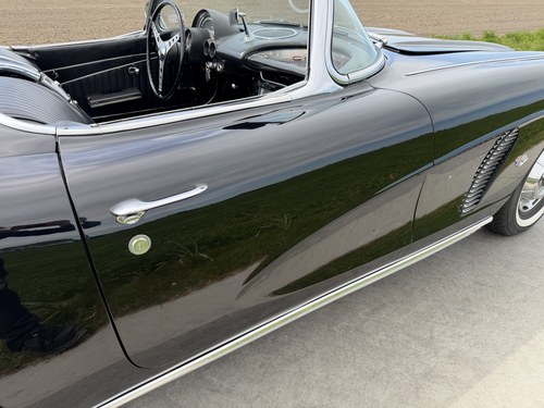 1962 Chevrolet Corvette C1 327CI 5.4L V8 For Sale (picture 128 of 214)