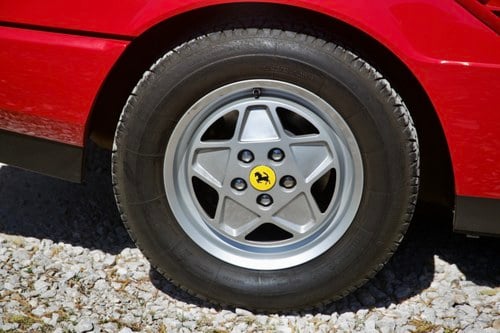 1987 Ferrari Mondial 3.2L LHD à vendre (picture 35 of 166)