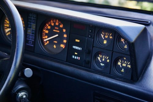 1987 Ferrari Mondial 3.2L LHD à vendre (picture 47 of 166)