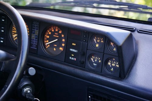 1987 Ferrari Mondial 3.2L LHD à vendre (picture 48 of 166)