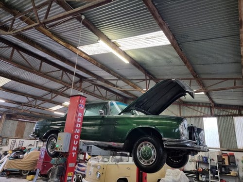 1970 Mercedes-Benz 280SE 3.5 Coupe W111 En venta (imagen 33 de 40)