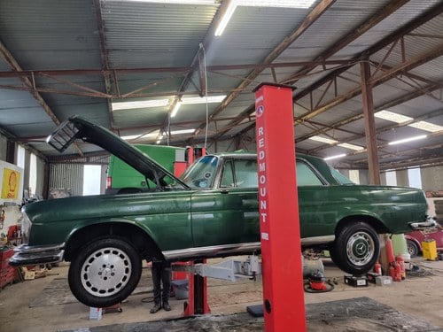 1970 Mercedes-Benz 280SE 3.5 Coupe W111 En venta (imagen 34 de 40)