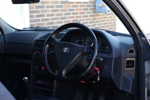 1997 Alfa Romeo 145 Cloverleaf zum Verkauf (Bild 48 von 207)