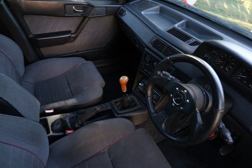 1996 Alfa Romeo 155 2L 16V Twinspark Series II ‘Wide Body’ zum Verkauf (Bild 34 von 186)